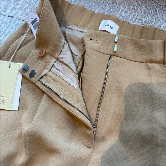 BNWT | ARITZIA | WILFRED | sandy beige high waisted dashwood pleated crepe pants - Picture 11 of 14